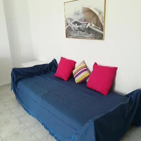 Stonegarden Apartment *